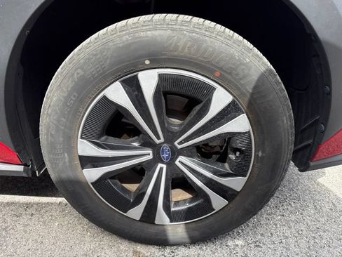 Used 2024 Subaru Solterra AWD/4WD image 11