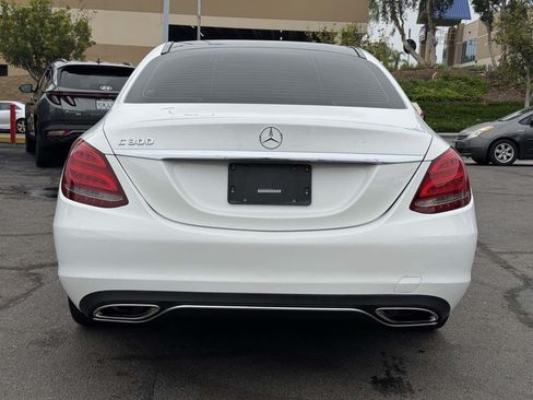 Used 2018 Mercedes-Benz C 300 Sedan w/ Premium Package image 13