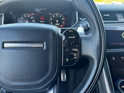 Used 2019 Land Rover Range Rover Sport HSE Dynamic image 18