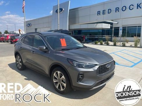 Used 2025 Ford Escape Platinum AWD/4WD image 1
