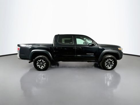 Used 2023 Toyota Tacoma TRD Off-Road AWD/4WD image 7