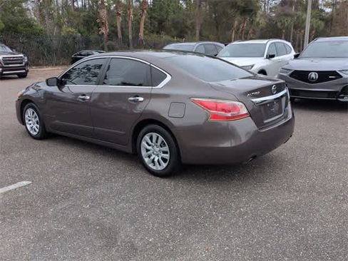 Used 2013 Nissan Altima 2.5 S image 6