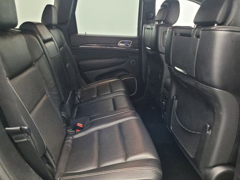 Used 2015 Jeep Grand Cherokee Overland image 19