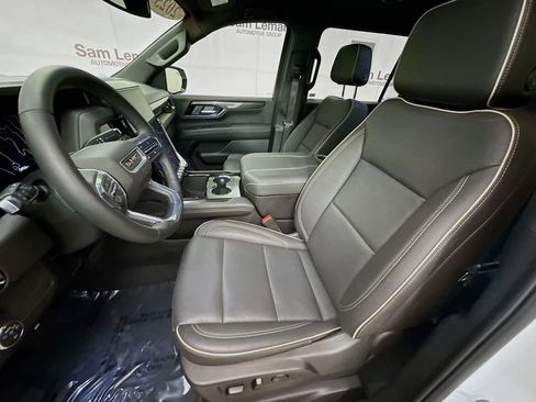 Used 2025 GMC Yukon XL Elevation AWD/4WD image 26