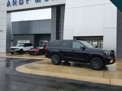 New 2025 Ford Expedition Tremor image 2