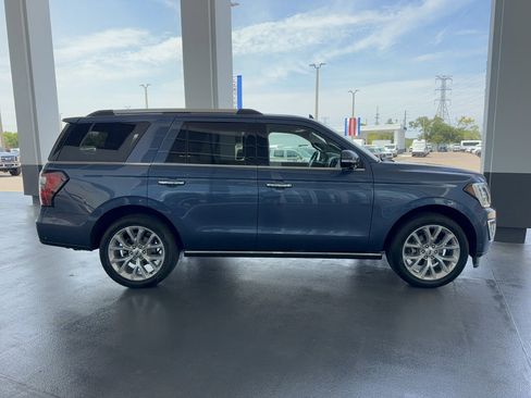 Certified 2019 Ford Expedition Limited w/ Equipment Group 302A RWD image 5