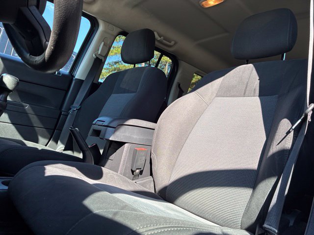 Used 2017 Jeep Patriot Sport AWD/4WD image 3