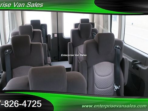Used 2023 Ford Transit 350 XLT RWD image 5
