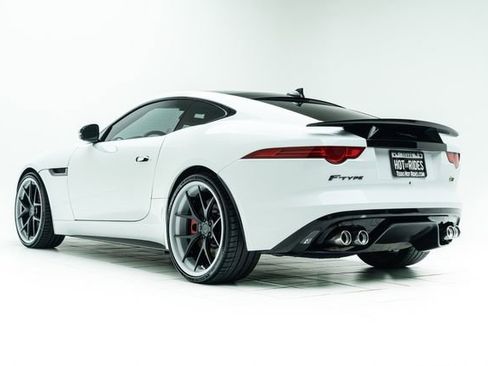 Used 2015 Jaguar F-TYPE R RWD image 18