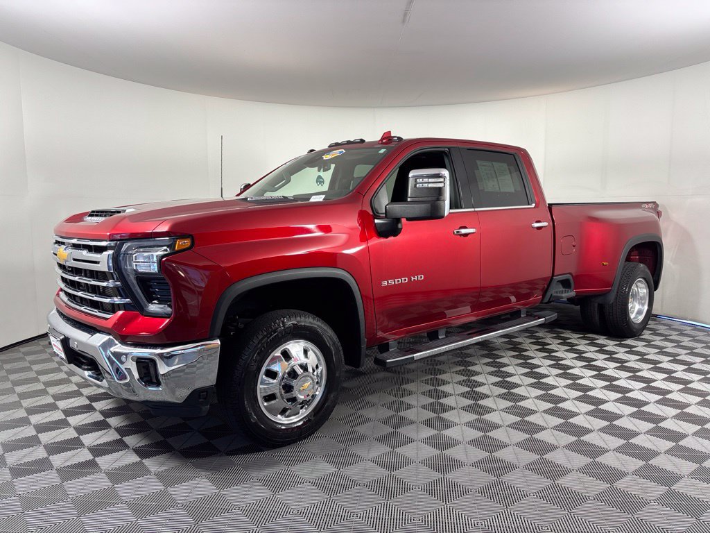 Certified 2024 Chevrolet Silverado 3500 LTZ w/ LTZ Convenience Package AWD/4WD image 9
