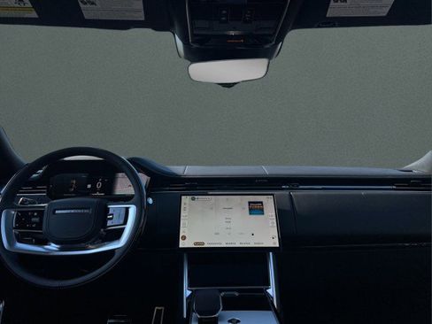 New 2025 Land Rover Range Rover Long Wheelbase SE image 19