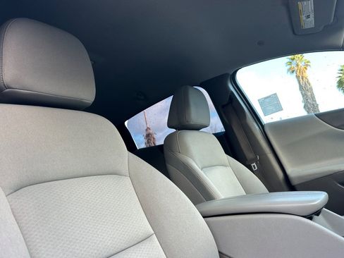 Used 2022 Chevrolet Malibu LT image 15