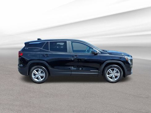 Certified 2023 GMC Terrain SLE FWD image 6