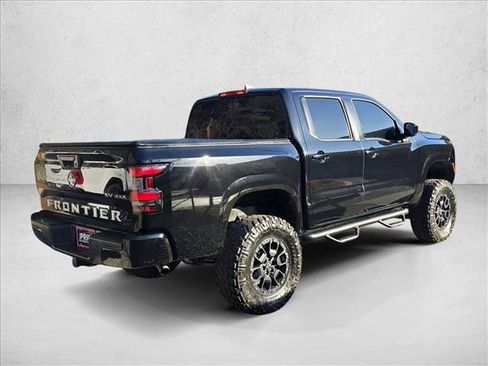 Used 2022 Nissan Frontier SV image 5
