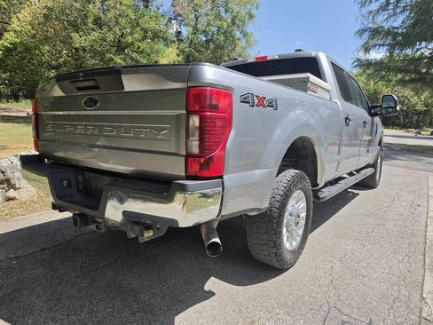Used 2020 Ford F250 XLT AWD/4WD image 5