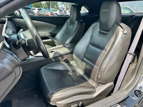 Used 2010 Chevrolet Camaro SS RWD image 14