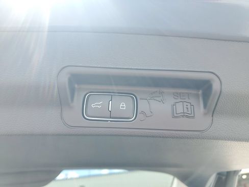New 2026 Ford Explorer Active AWD/4WD image 33