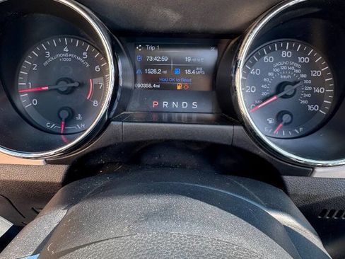 Used 2016 Ford Mustang Premium RWD image 17