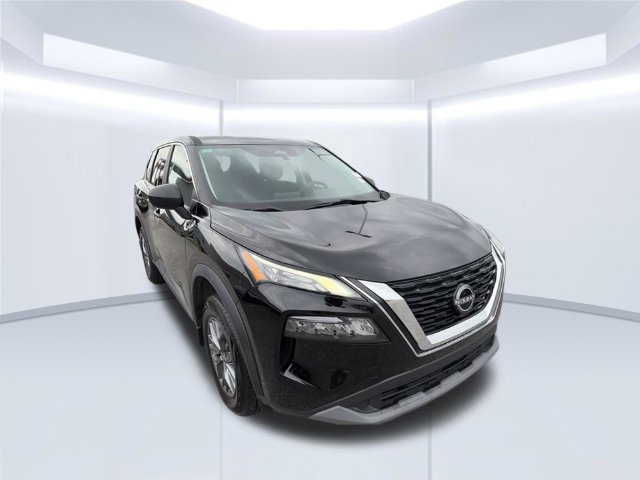 Used 2023 Nissan Rogue S FWD image 3