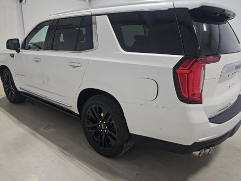 Used 2024 GMC Yukon Denali w/ Denali Reserve Package AWD/4WD image 10
