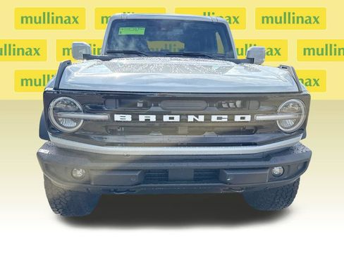 New 2026 Ford Bronco Outer Banks w/ Sasquatch Package AWD/4WD image 13