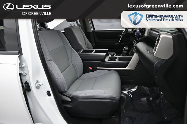 Used 2023 Toyota Tundra SR5 w/ SR5 Convenience Package AWD/4WD image 32