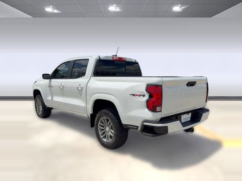 Certified 2024 Chevrolet Colorado LT w/ LT Convenience Package II AWD/4WD image 3
