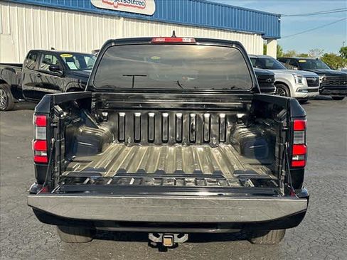 Used 2022 Nissan Frontier SV RWD image 25