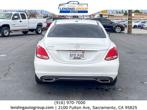 Used 2018 Mercedes-Benz C 300 Sedan image 3