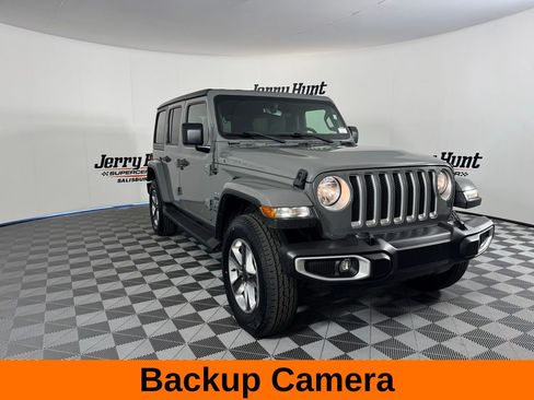 Used 2022 Jeep Wrangler Unlimited Sahara image 5