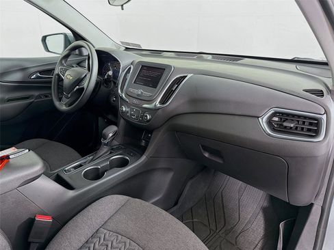 Used 2023 Chevrolet Equinox LT w/ LPO, Floor Liner Package AWD/4WD image 29