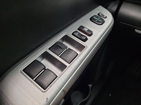 Used 2014 Toyota Camry SE image 27