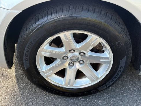 Used 2006 Chrysler 300 Touring image 17