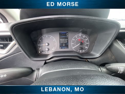 Used 2024 Toyota Corolla Cross LE w/ Moonroof Package FWD image 12