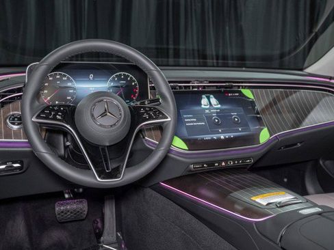 New 2026 Mercedes-Benz E 350 Sedan image 18