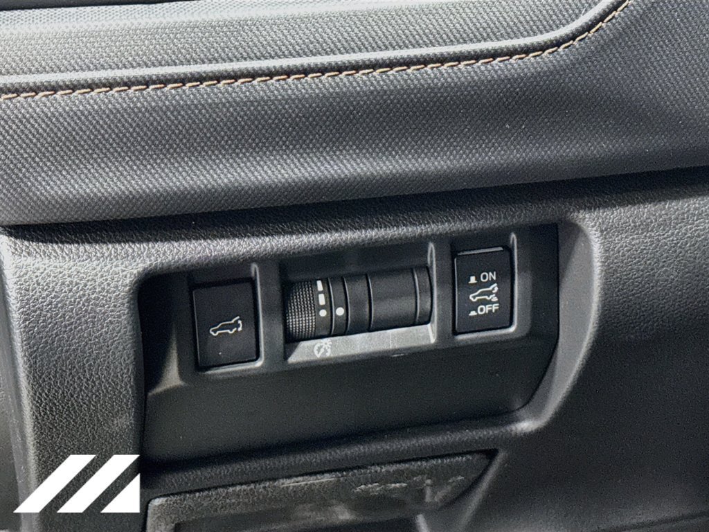 Used 2025 Subaru Forester Touring AWD/4WD image 10
