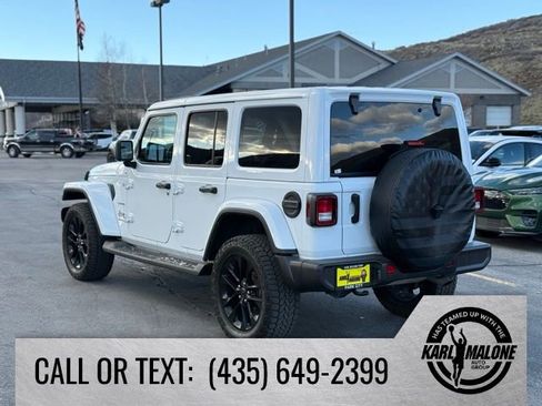 Used 2023 Jeep Wrangler Unlimited Sahara w/ Cold Weather Group AWD/4WD image 3