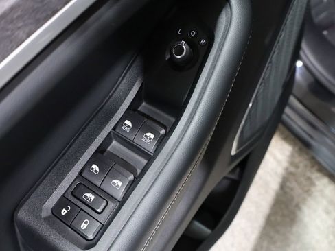 Certified 2022 Jeep Grand Cherokee L Limited image 15