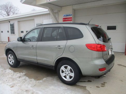 Used 2009 Hyundai Santa Fe GLS image 12