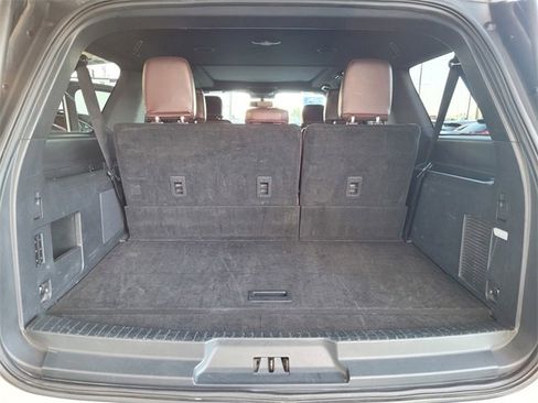 Used 2024 Ford Expedition Max Limited image 19