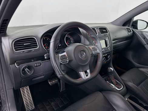 Used 2013 Volkswagen GTI 4-Door FWD image 9