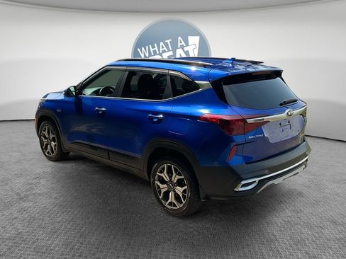 Used 2021 Kia Seltos EX AWD/4WD image 6