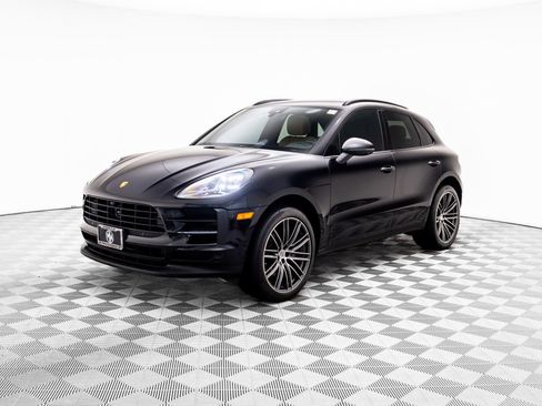 Certified 2021 Porsche Macan S image 1