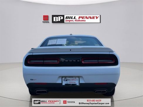 Used 2022 Dodge Challenger GT image 4