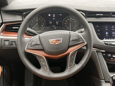 New 2026 Cadillac XT5 Premium Luxury image 11