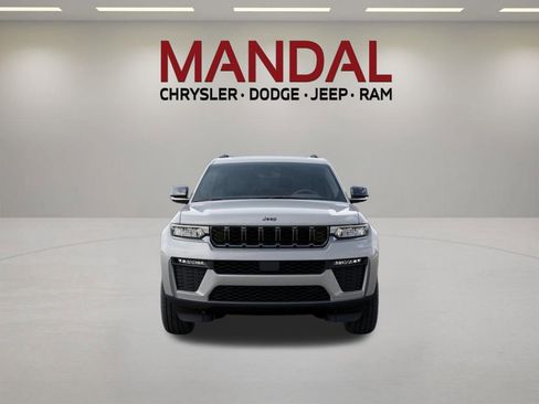 New 2026 Jeep Grand Cherokee L Limited AWD/4WD image 6