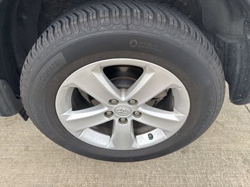 Used 2014 Toyota RAV4 XLE FWD image 12