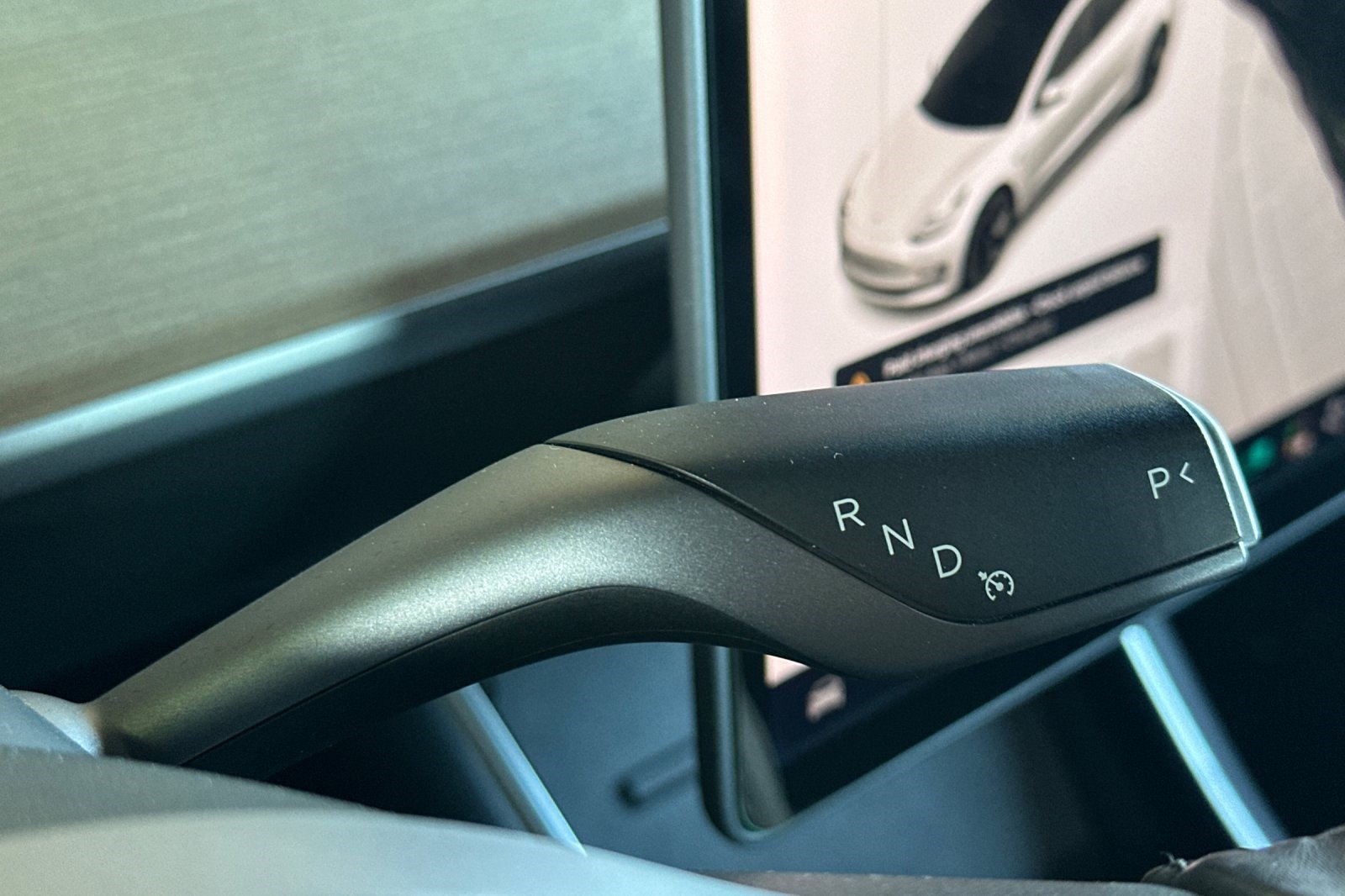 Used 2018 Tesla Model 3 Long Range RWD image 32