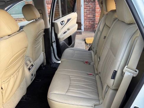 Used 2018 INFINITI QX60 Luxe w/ Deluxe Technology Package image 12