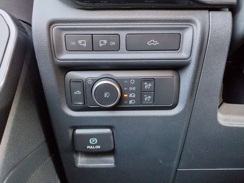 Used 2021 Ford F150 XLT w/ Equipment Group 302A High image 21